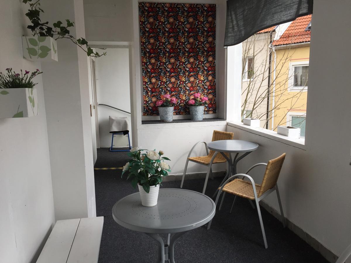 Hoejdens Lagprishotell Mönsterås Exteriér fotografie